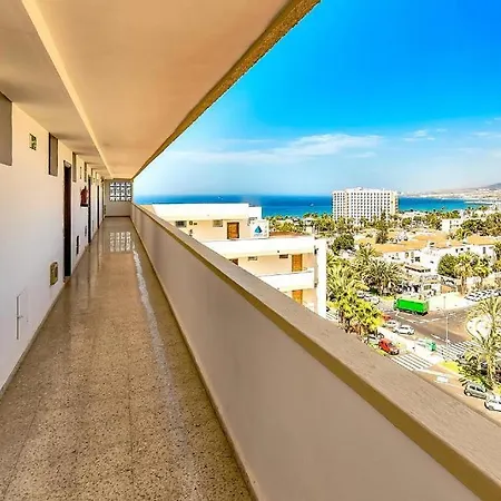 Cozy One Bedroom With Pool In Playa De Las Americas, Tenerife Sur 公寓 *